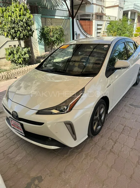 Toyota Prius 2020 for Sale in Arifwala Image-1