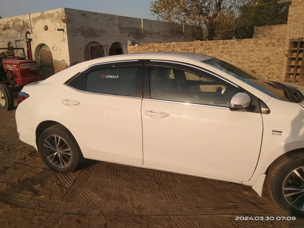 Toyota Corolla 2018 for Sale in Lodhran Image-1