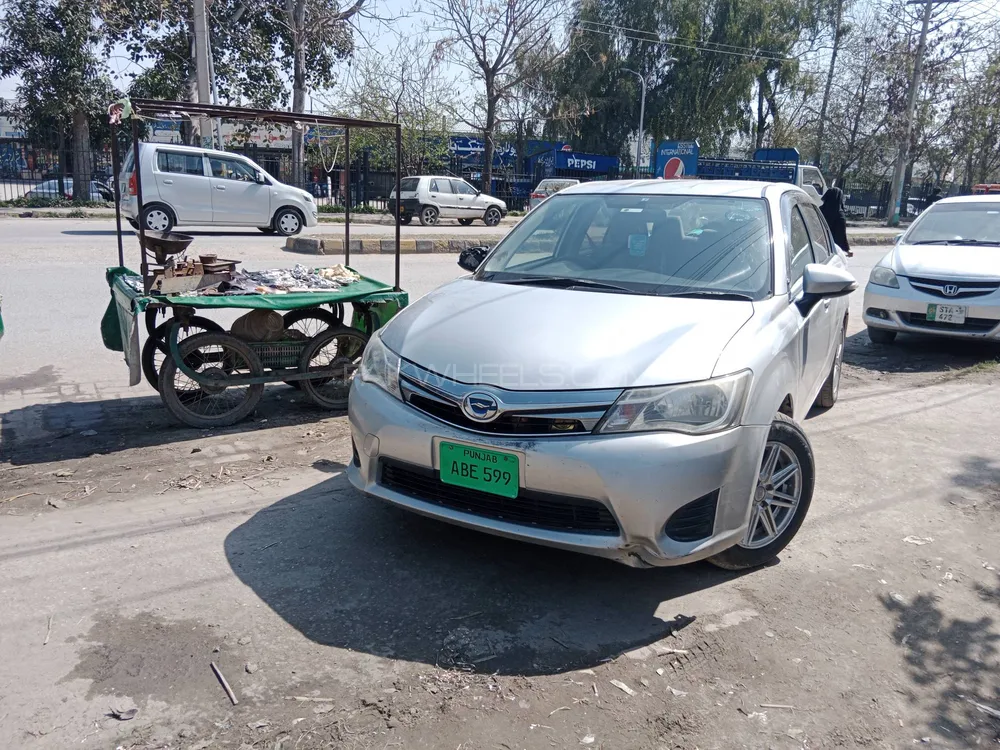 Toyota Corolla Hybrid 2014 for Sale in Gujrat Image-1