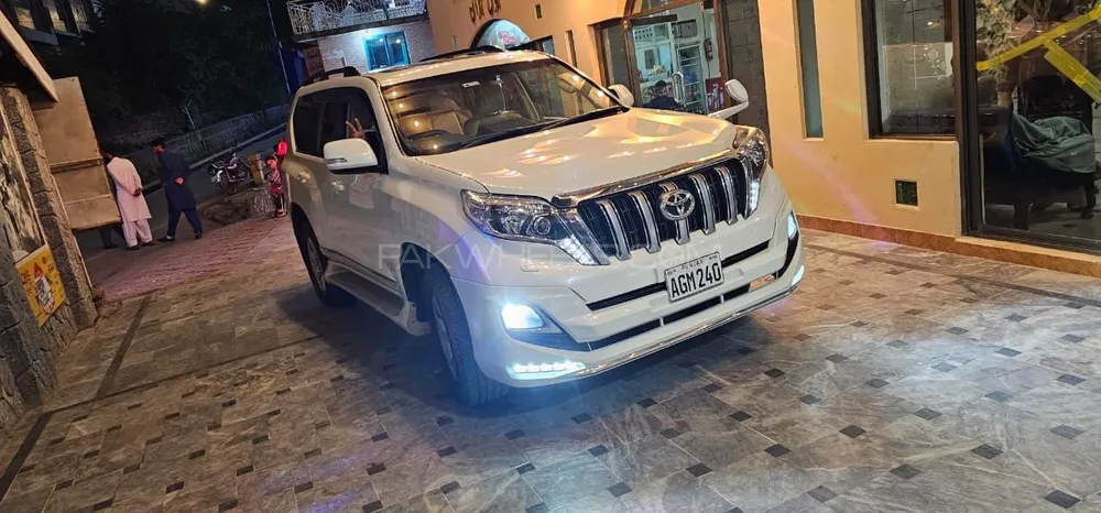 Toyota Prado 2015 for Sale in Faisalabad Image-1