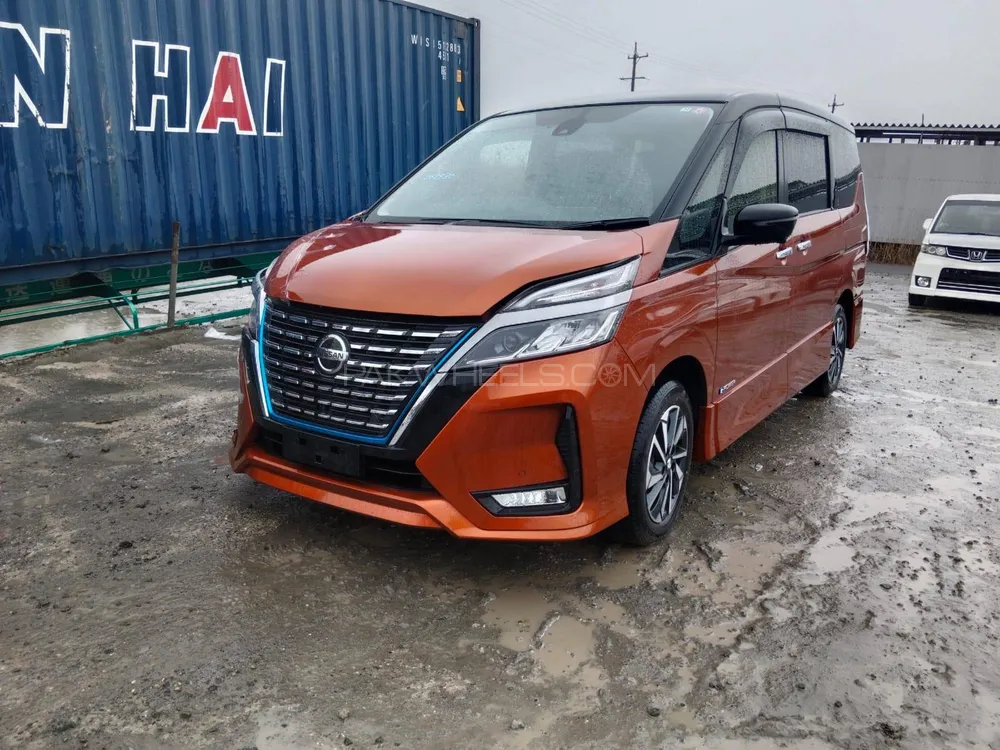 Nissan Serena 2020 for Sale in Islamabad Image-1