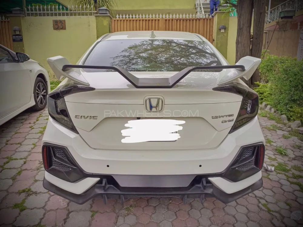 Hond civic type r new version bumpers.  Image-1