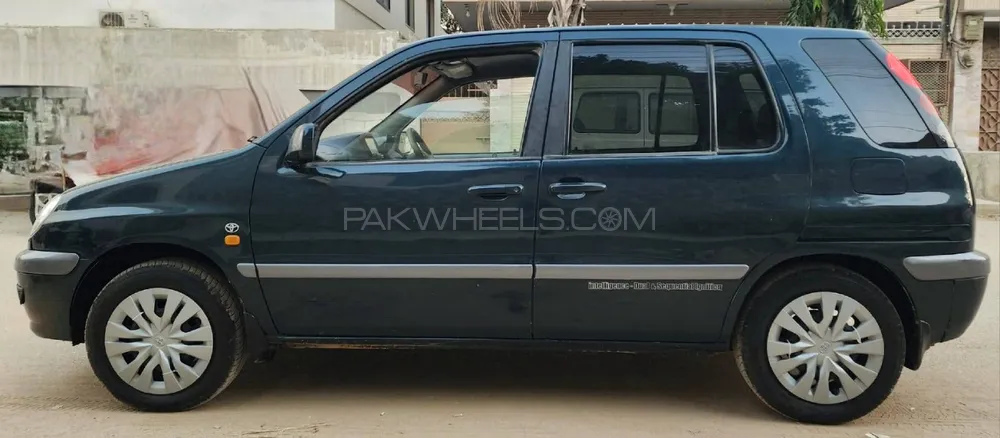 Toyota Raum 1999 for Sale in Karachi Image-1