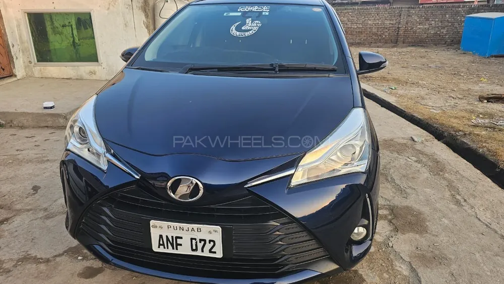 Toyota Vitz 2020 for Sale in Chakwal Image-1