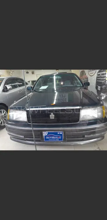 Toyota Crown 1999 for Sale in Islamabad Image-1