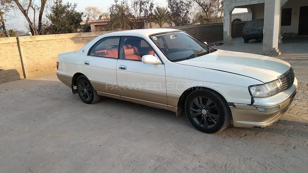 Toyota Crown 1994 for Sale in Multan Image-1