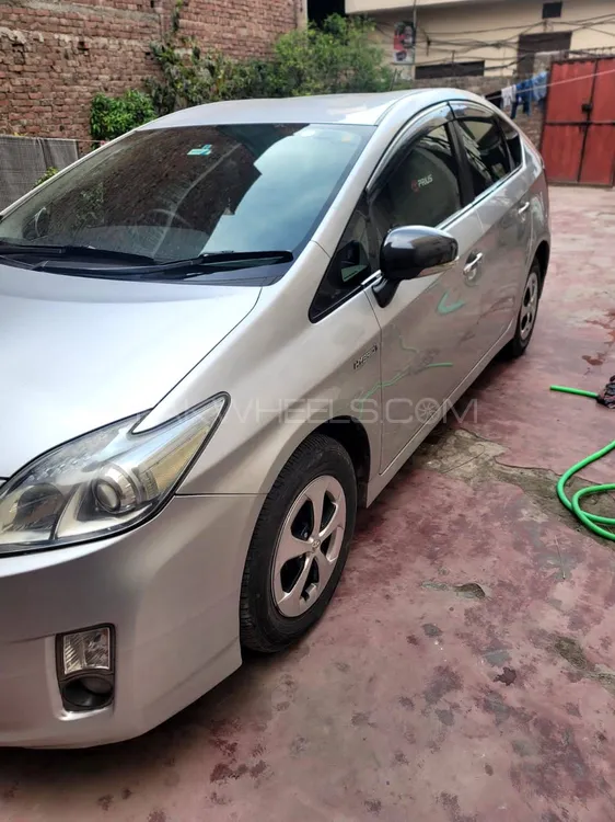 Toyota Prius 2011 for sale in Sheikhupura