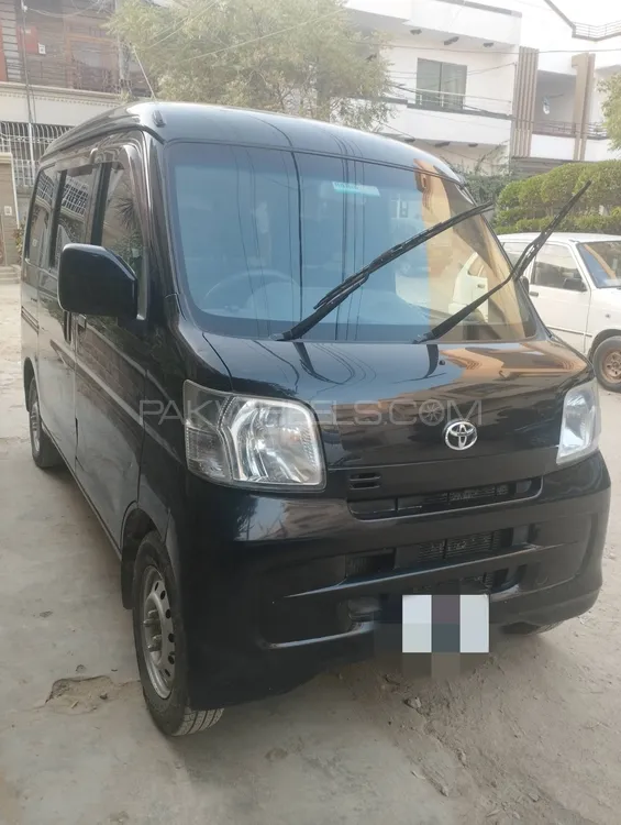 Toyota Pixis Van 2014 for sale in Karachi