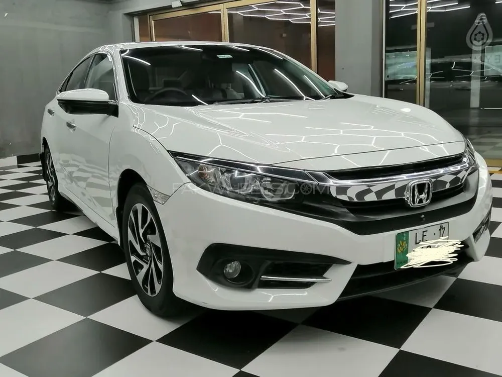 Honda Civic 2017 for Sale in Sambrial Image-1