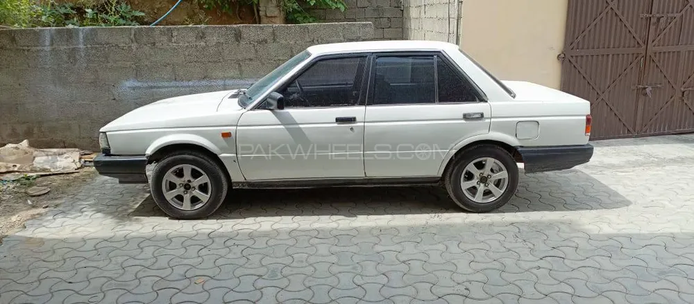 Nissan Sunny 1996 for Sale in Wah cantt Image-1