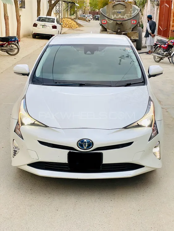 Toyota Prius 2016 for sale in Quetta