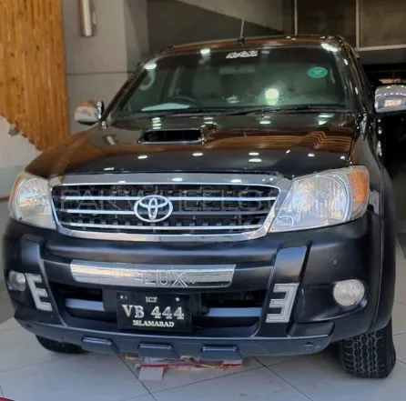 Toyota Hilux 2007 for sale in Peshawar