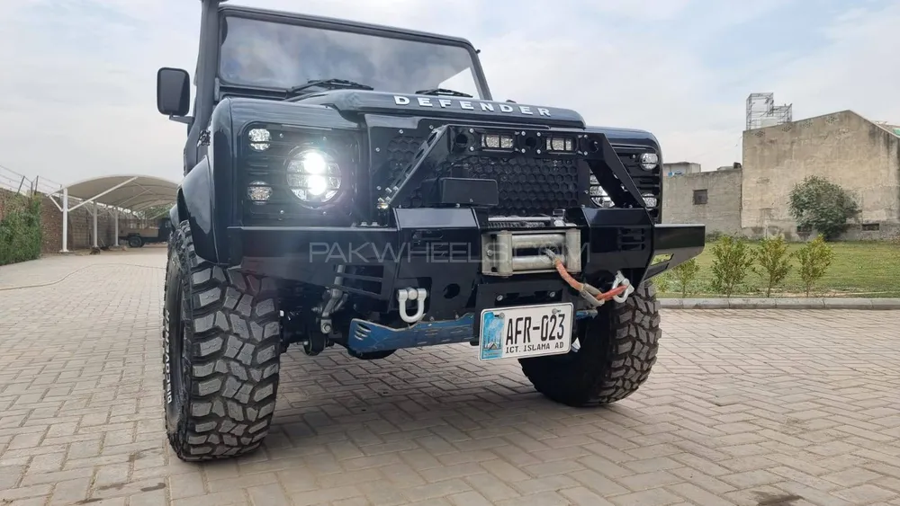 Land Rover Defender 2010 for sale in Islamabad