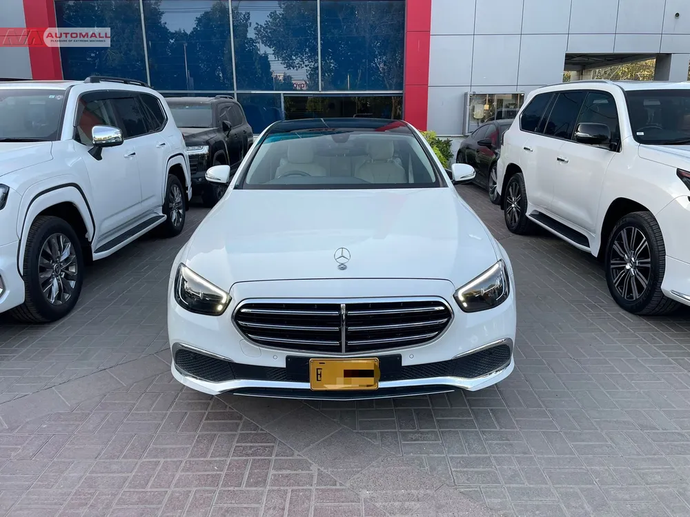Mercedes Benz E Class 2021 for Sale in Karachi Image-1