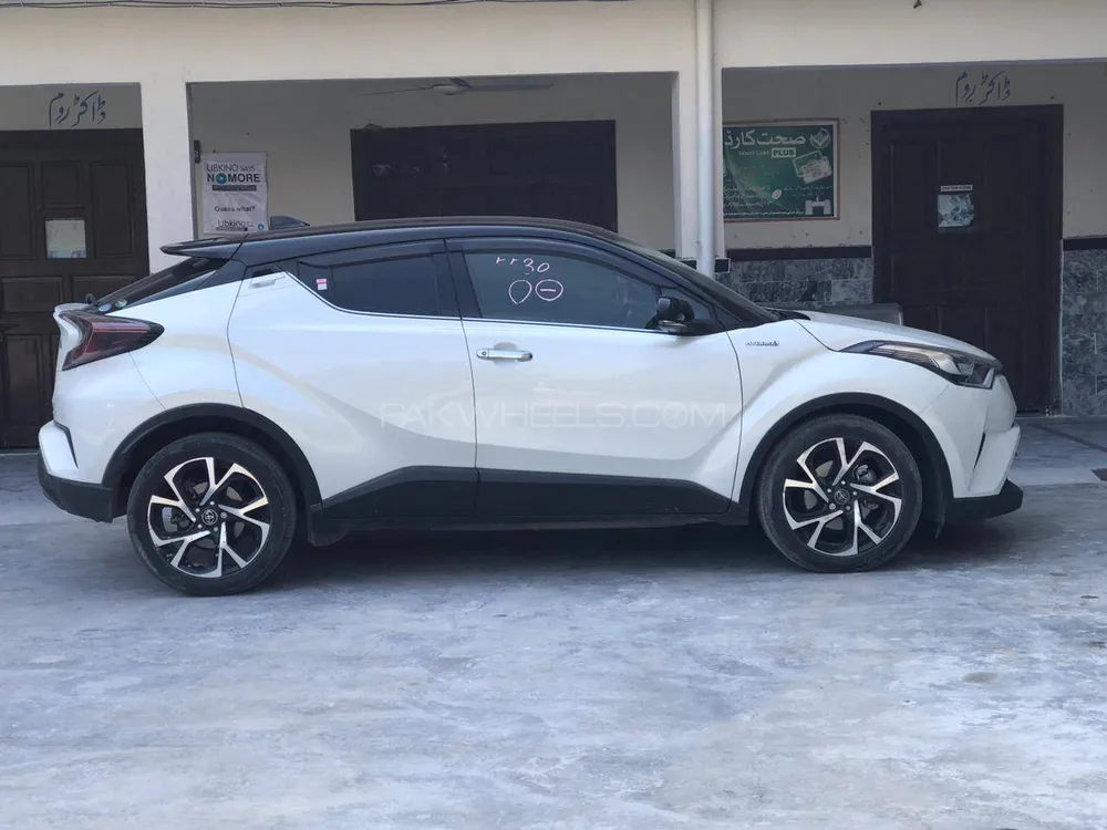 Toyota C-HR 2018 for sale in Swabi