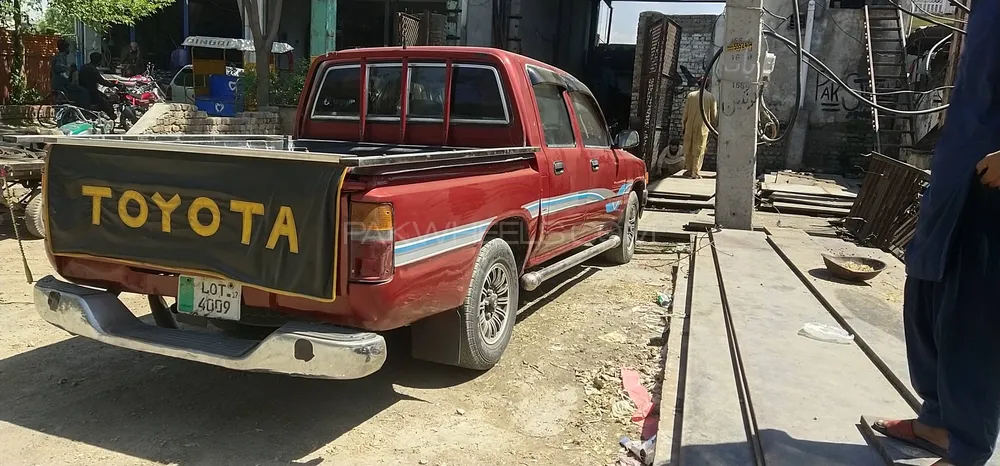 Toyota Hilux 1994 for sale in Taxila