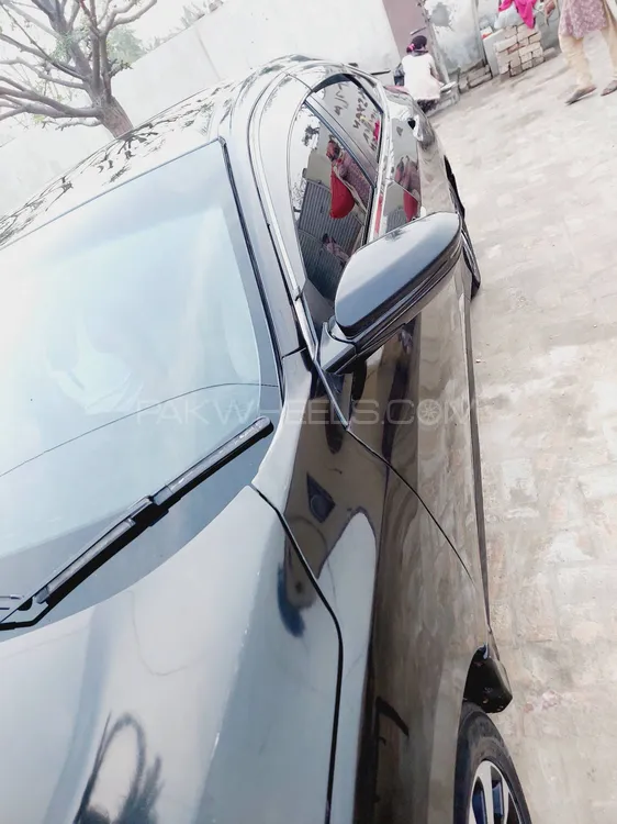 Honda Civic 2016 for Sale in Muzaffar Gargh Image-1