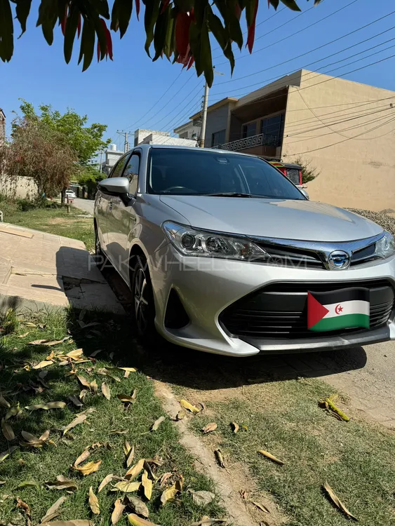 Toyota Corolla Axio 2018 for Sale in Lahore Image-1