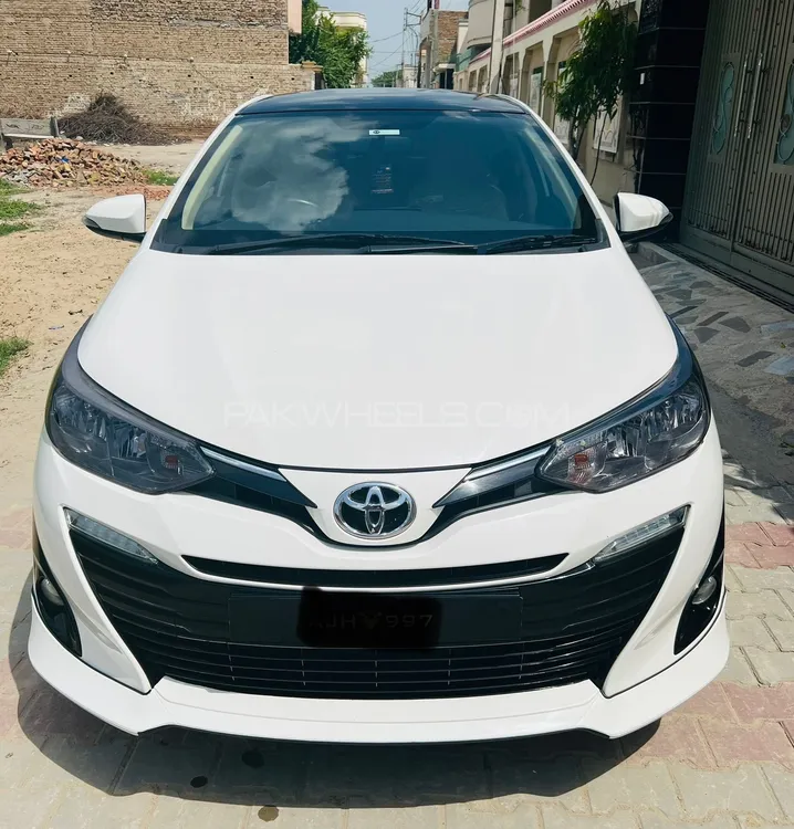 Toyota Yaris 2022 for Sale in Ahmed Pur East Image-1