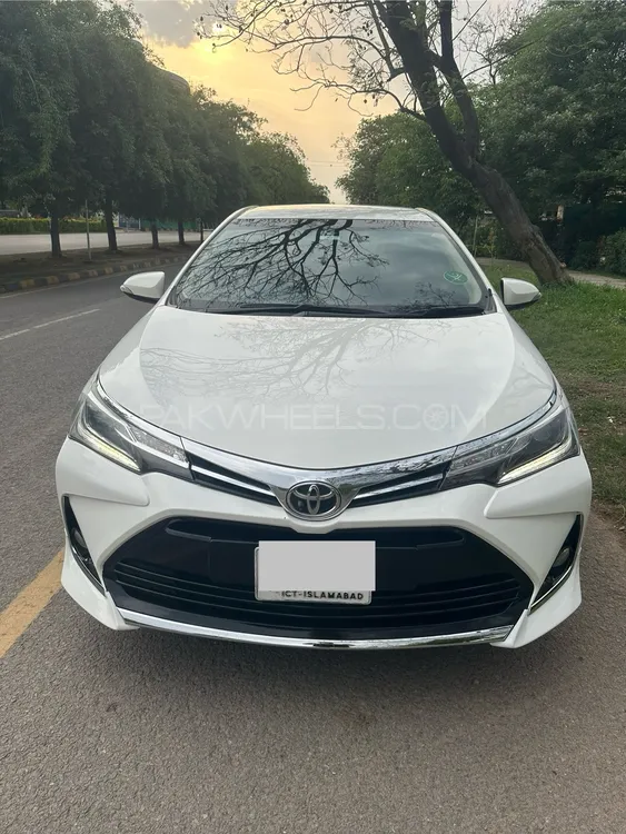 Toyota Corolla 2018 for Sale in Islamabad Image-1