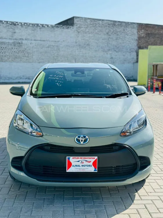 Toyota Aqua 2021 for Sale in Mardan Image-1