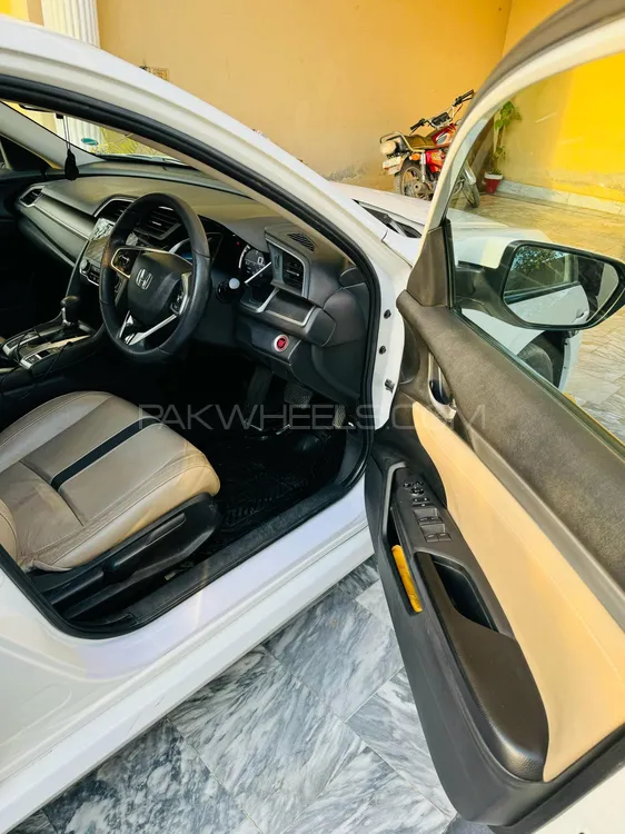 Honda Civic 2019 for Sale in Rahwali Image-1