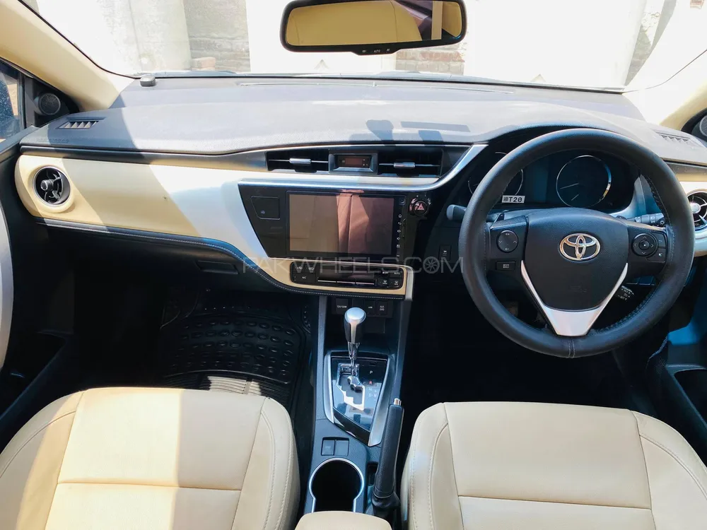 Toyota Corolla 2022 for Sale in Rahim Yar Khan Image-1