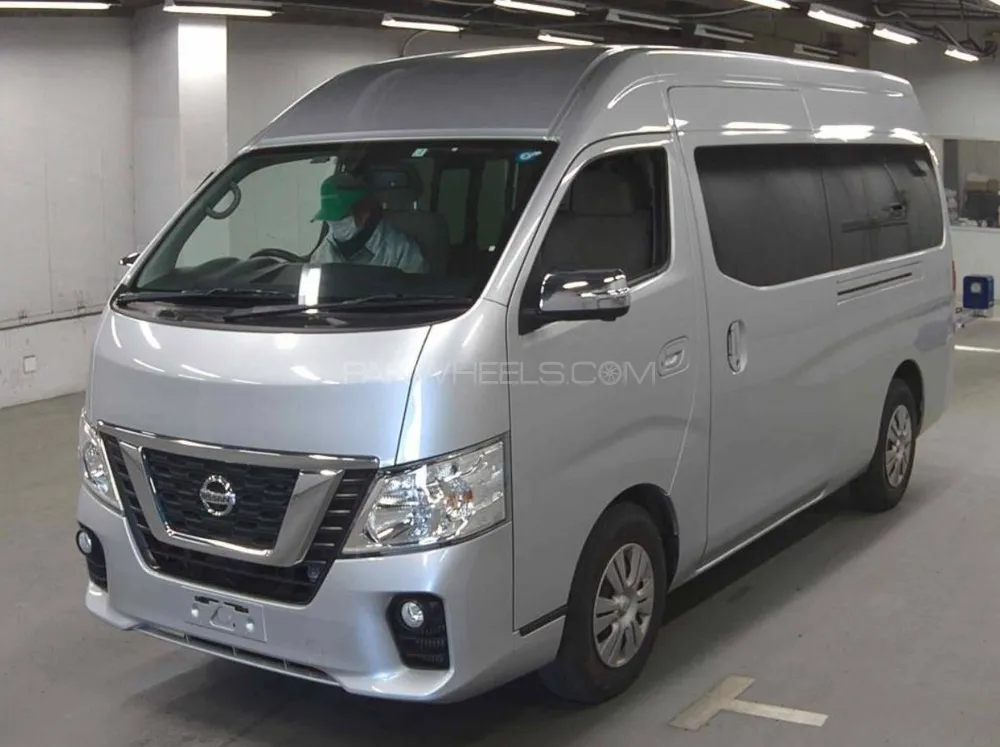 Toyota Hiace 2018 for Sale in Islamabad Image-1