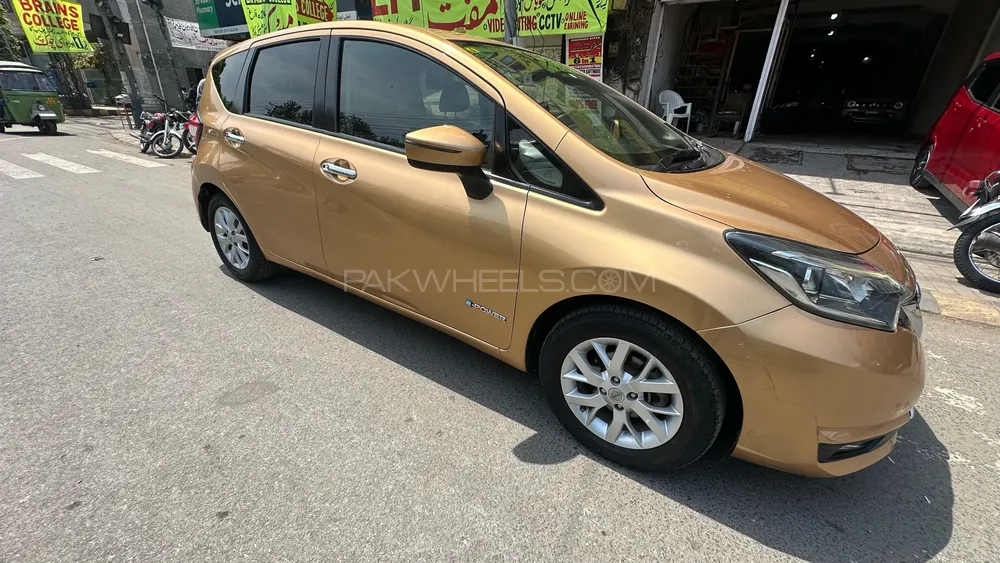 Nissan Note 2016 for sale in Lahore