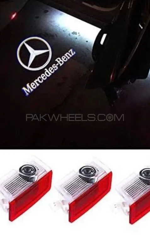 Mercedes Benz door welcome lights   Image-1