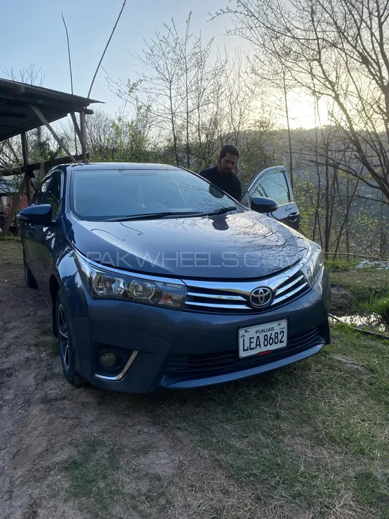 Toyota Corolla 2015 for Sale in Kashmir Image-1