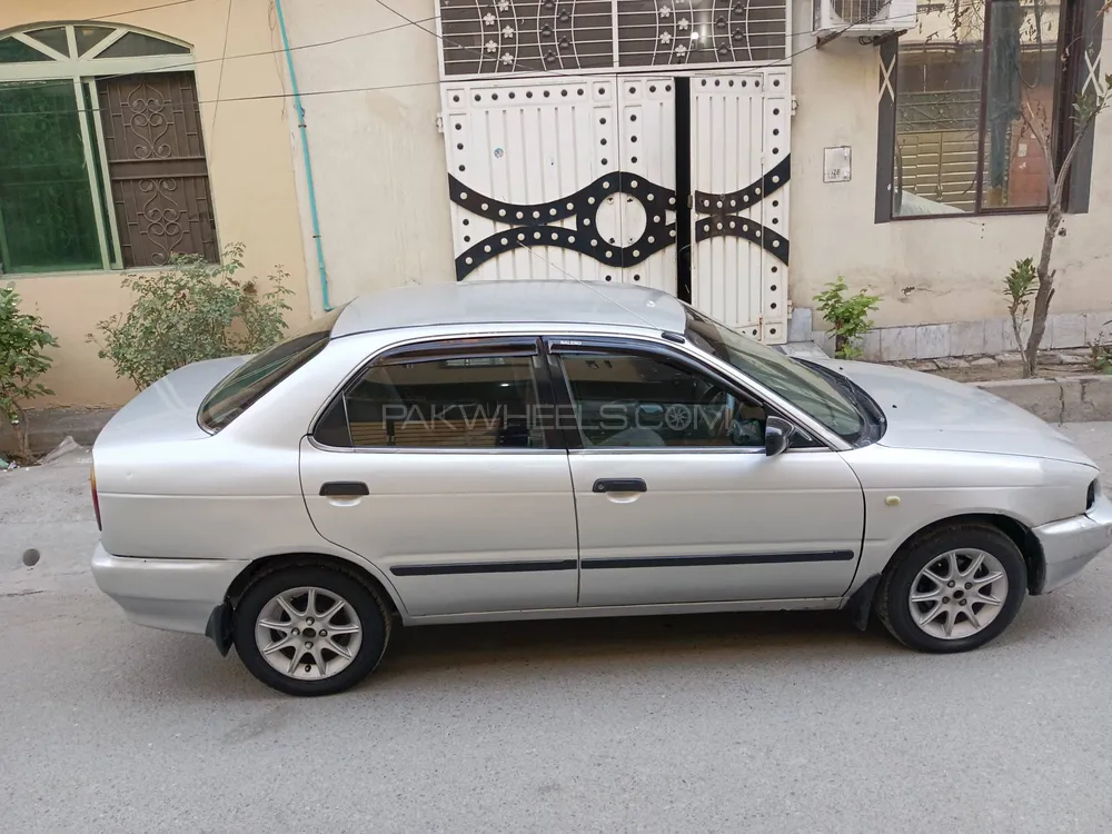 Suzuki Baleno 2001 for sale in Lahore