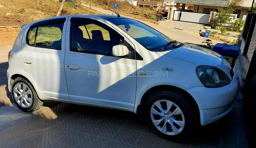 Toyota Vitz 1999 for sale in Islamabad