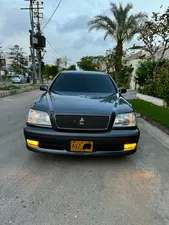 Toyota Crown Royal Saloon G 2001 for Sale