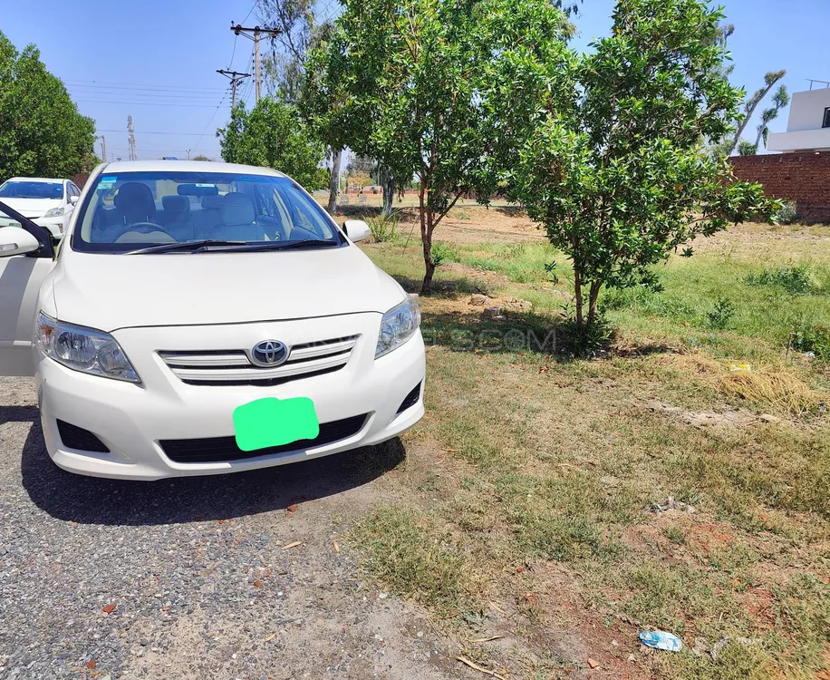 Toyota Corolla Axio 2011 for sale in Lahore