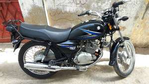 Suzuki GS 150 - 2015