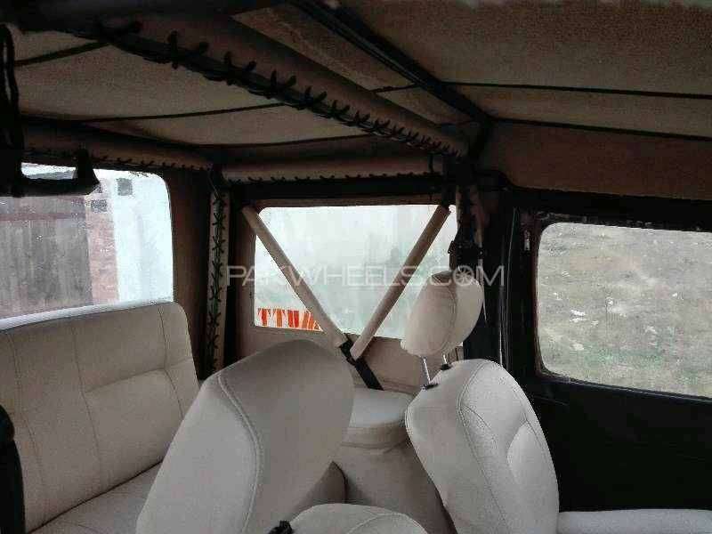 Jeep M 151 - 1964  Jeep M 151 - 1964  Image-5