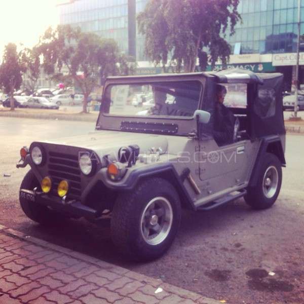 Jeep M 825 - 1981 Stoner Jeep M 825 - 1981 Stoner Image-3