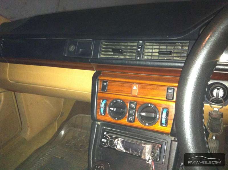 Mercedes Benz 200 D - 1994 mercedes Mercedes Benz 200 D - 1994 mercedes Image-5