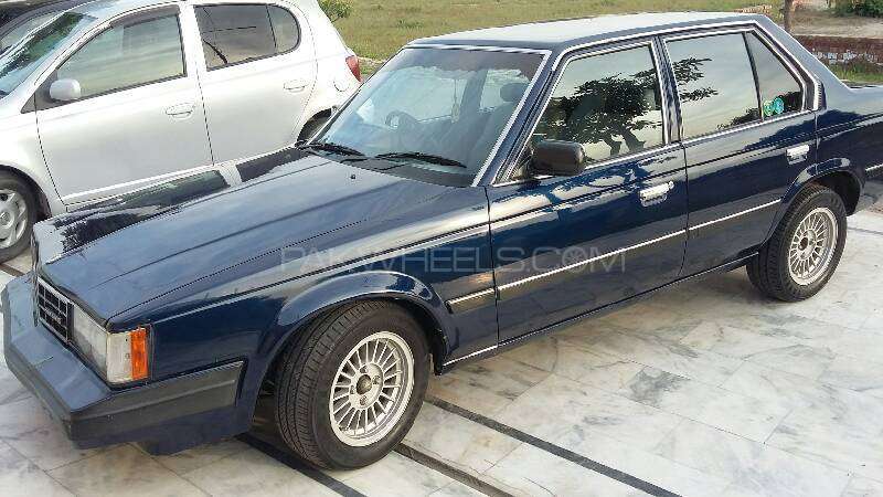 Toyota Corona - 1983 Thunder X Toyota Corona - 1983 Thunder X Image-3