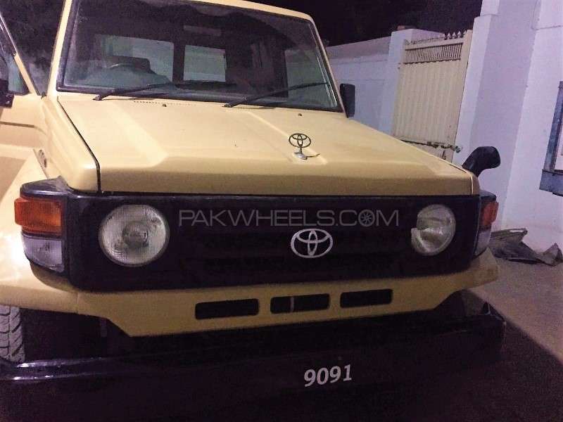 Toyota Land Cruiser - 1987 TWINS browni Toyota Land Cruiser - 1987 TWINS browni Image-3