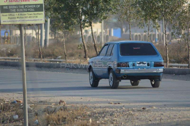 Toyota Starlet - 1978  Toyota Starlet - 1978  Image-2