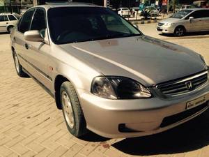ہونڈا سوک - 2000