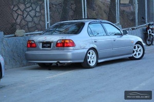 ہونڈا سوک - 2000