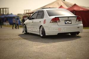 ہونڈا سوک - 2002