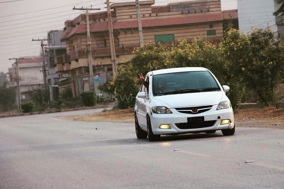 Honda City - 2007  Honda City - 2007  Image-3