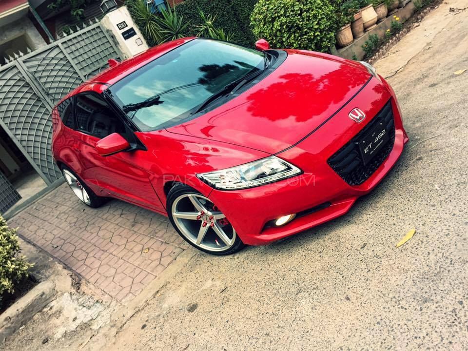 Honda CR-Z - 2011  Honda CR-Z - 2011  Image-2