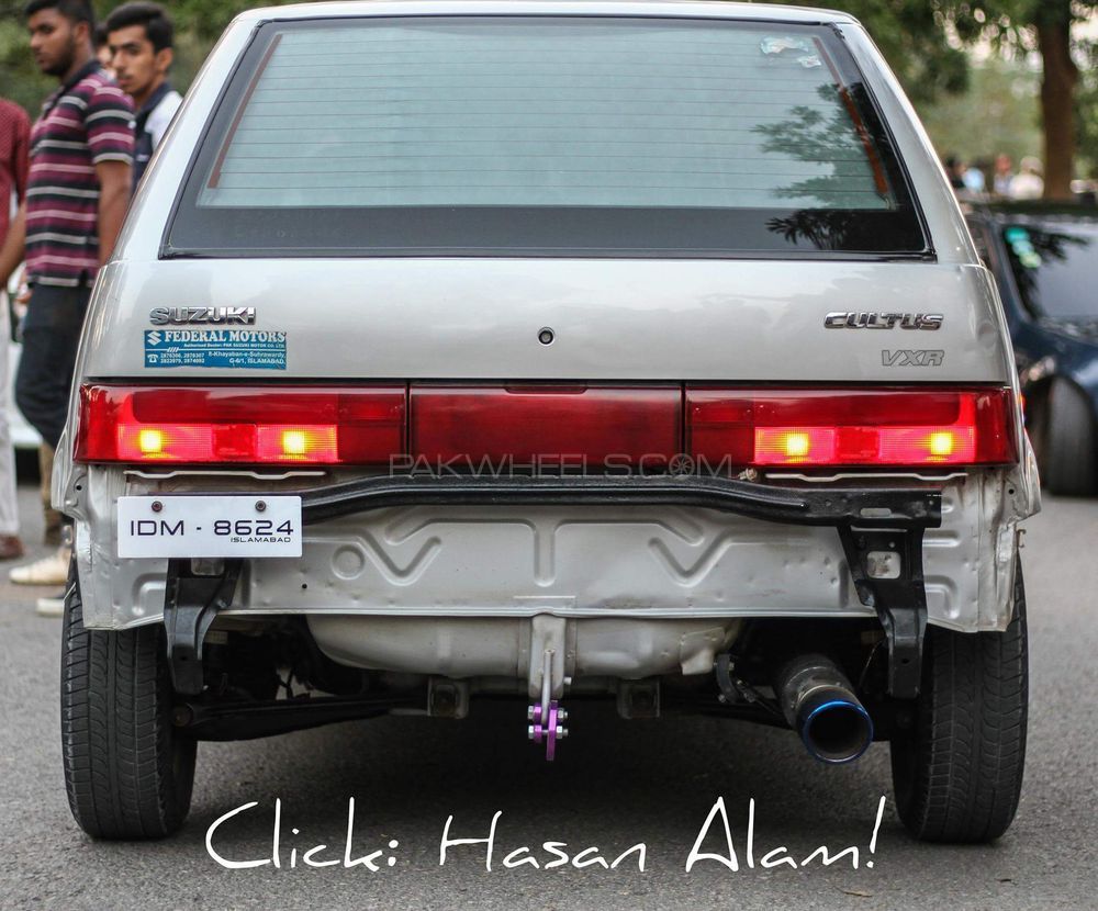 Suzuki Cultus - 2003  Suzuki Cultus - 2003  Image-3