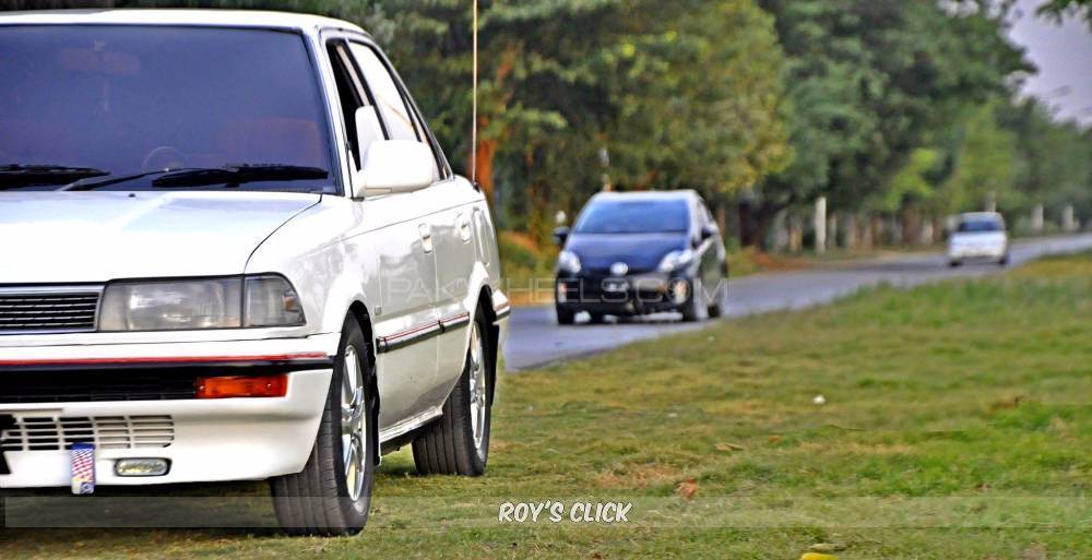 Toyota Corolla - 1988  Toyota Corolla - 1988  Image-2