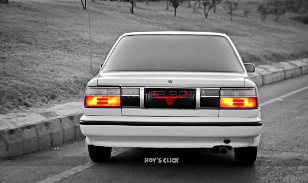 Toyota Corolla - 1988  Toyota Corolla - 1988  Image-3